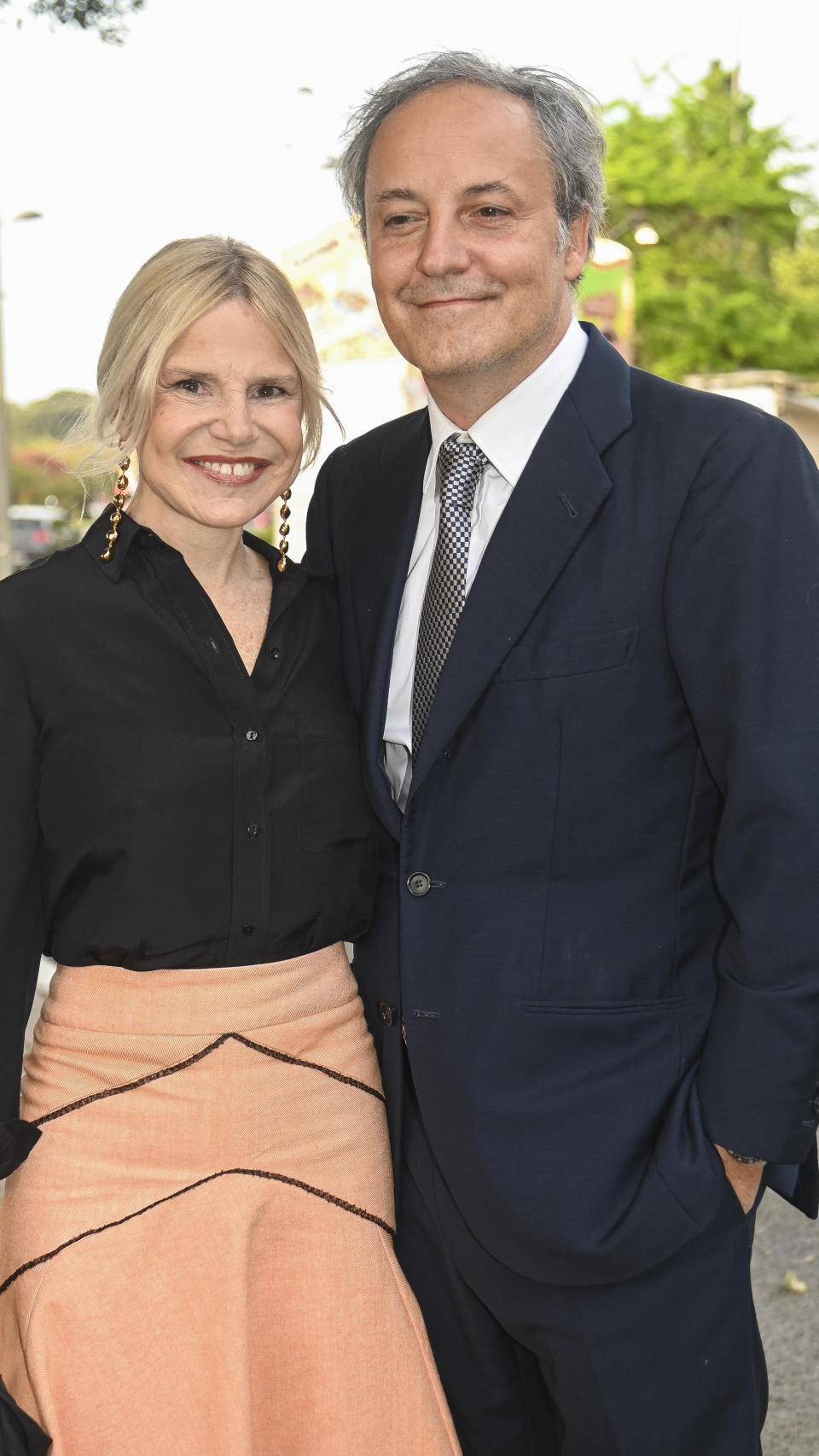 Eugenia Martínez de Irujo y Narcís Rebollo, en la boda de Triana, la hija de Charo Vega.