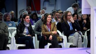Montero, Belarra y Pablo Fernández durante la primera jornada de La Quinta Asamblea Estatal de Podemos.