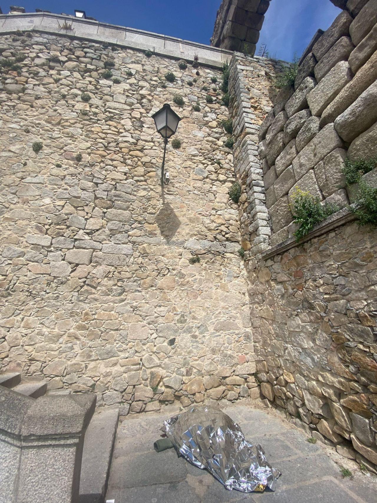 Imagen ofrecida por la Policia Local de Segovia con el cadÁver