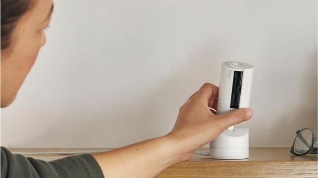 Cámara interior orientable Ring