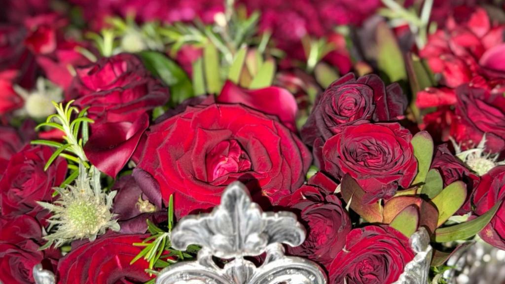 Detalle del romero en el trono de El Cautivo de Málaga.