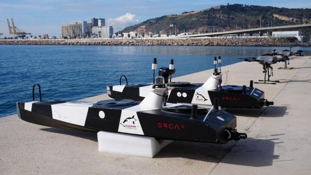Drones acuáticos y aéreos que se han probado en el Puerto de Barcelona.