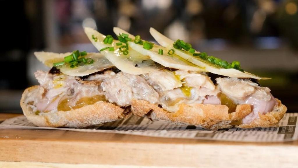 Tosta de perdiz de Miami Gastro.