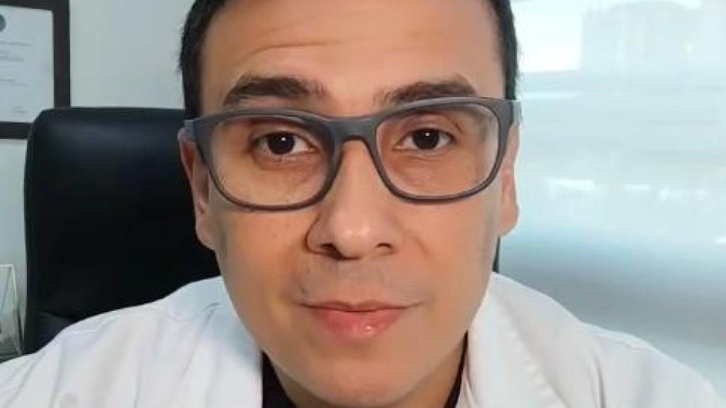 Doctor William Arias.