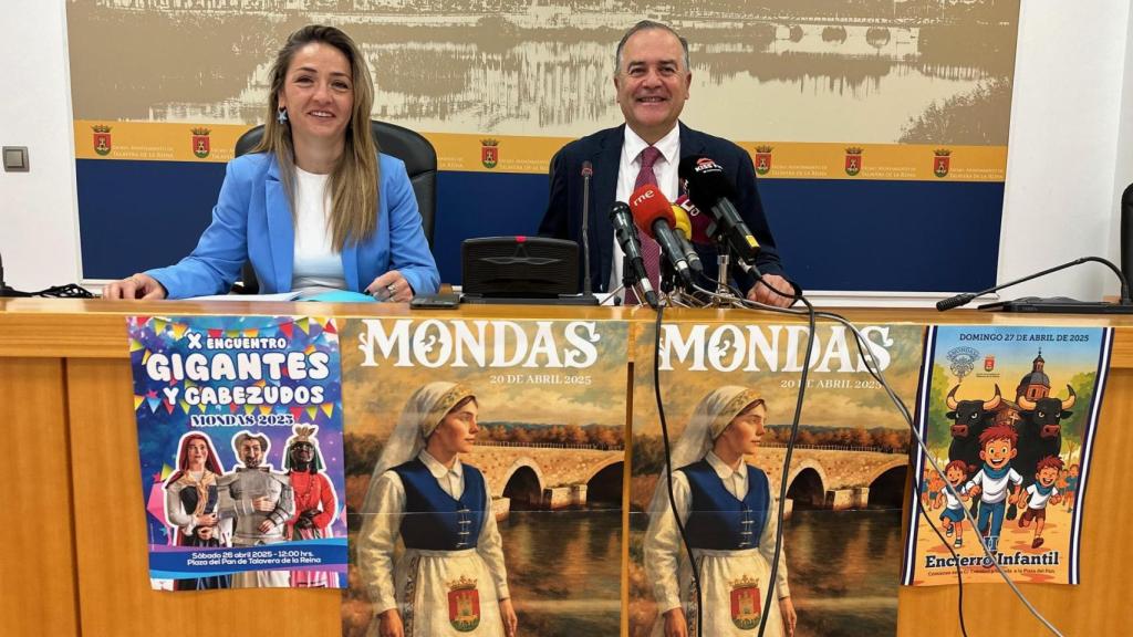 María Pilar Guerrero y José Julián Gregorio en la presentación del programa de las Mondas.