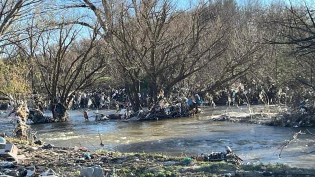 El río Guadarrama a su paso por Móstoles.
