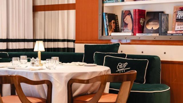 Una de las mesas del restaurante.