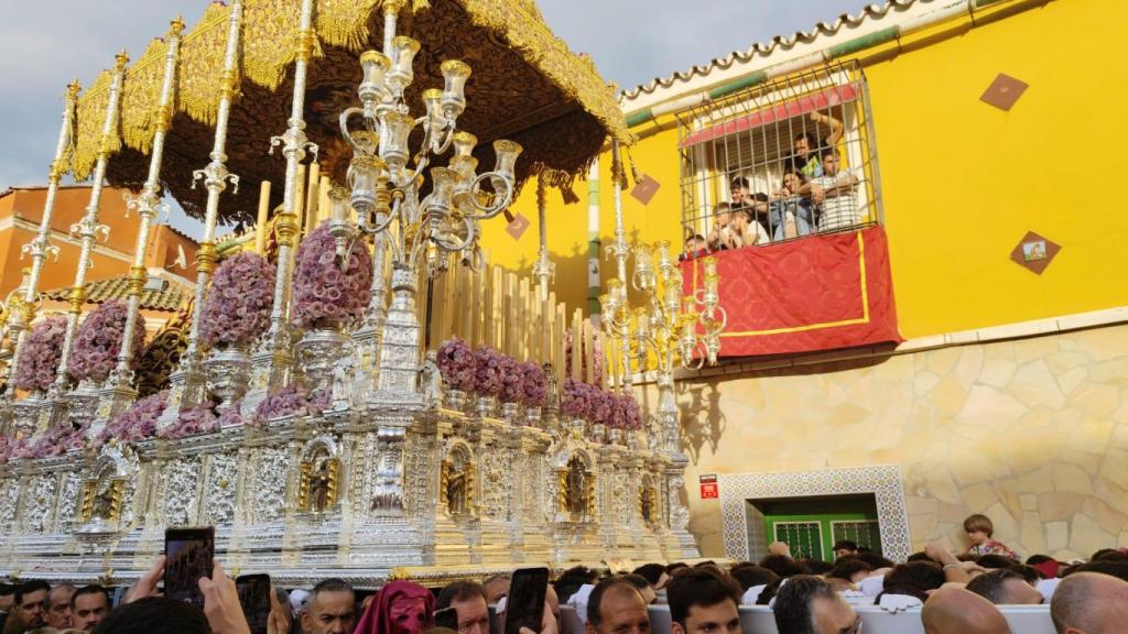 María Santísima de la Trinidad Coronada.