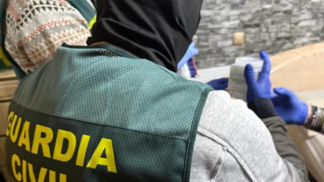 Un detenido y un punto de venta de sustancias estupefacientes desmantelado en Benavente dentro de la operación AMELGA