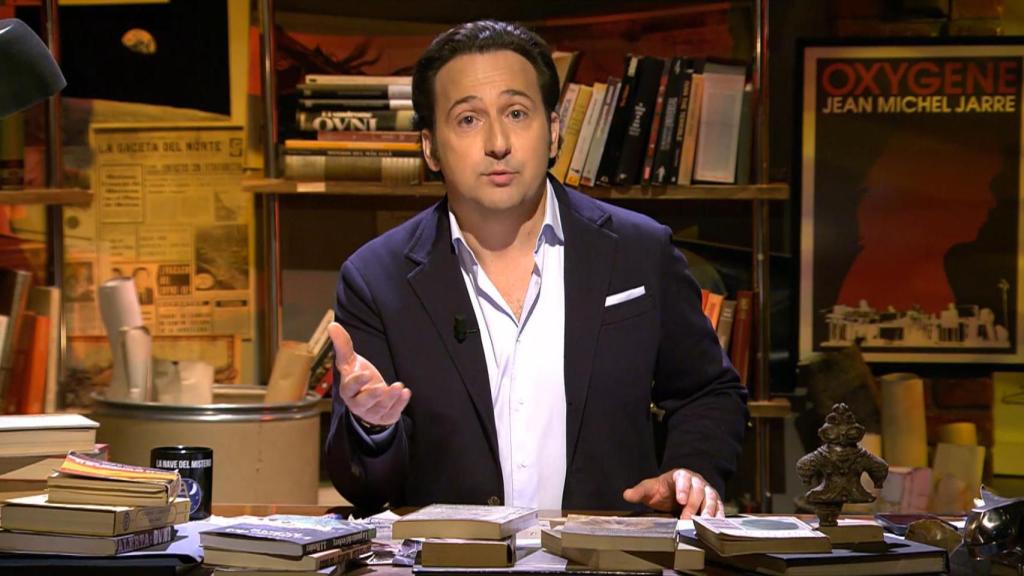 Iker Jiménez, durante su comentario de 'Cuarto Milenio' este domingo.