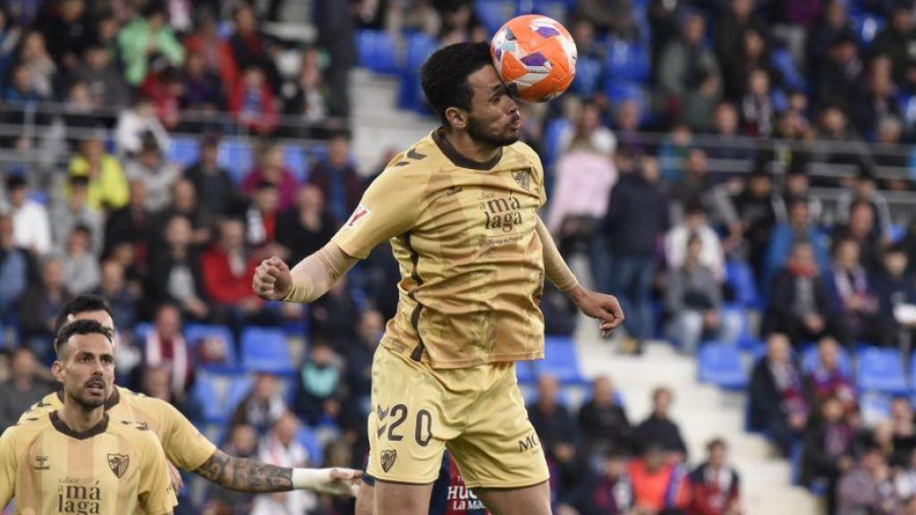 Huesca vs. Málaga CF de Segunda División, en directo | Dos ocasiones de Juanpe