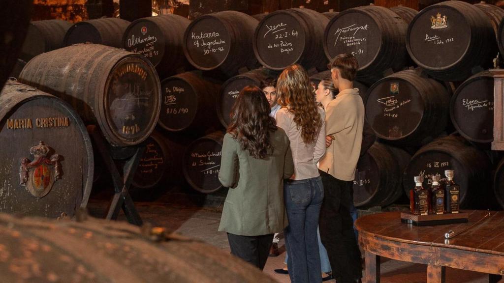 Visita guiada a las bodegas Fundador.