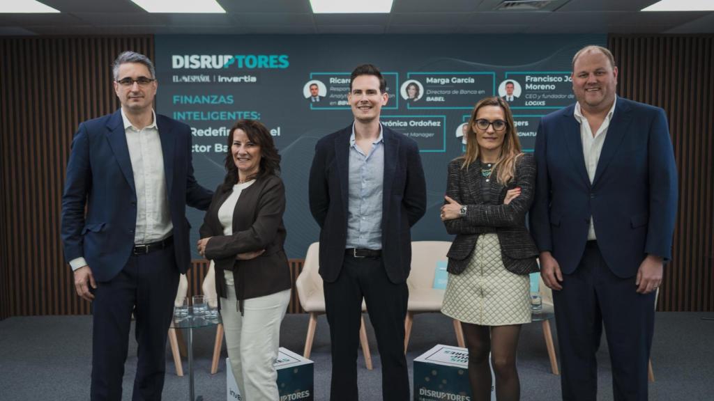 Ricardo García (BBVA), Marga García (BABEL), Francisco José Moreno (Logixs), Verónica Ordoñez (SEIDOR) y Rene Jägers (Signaturit Group).