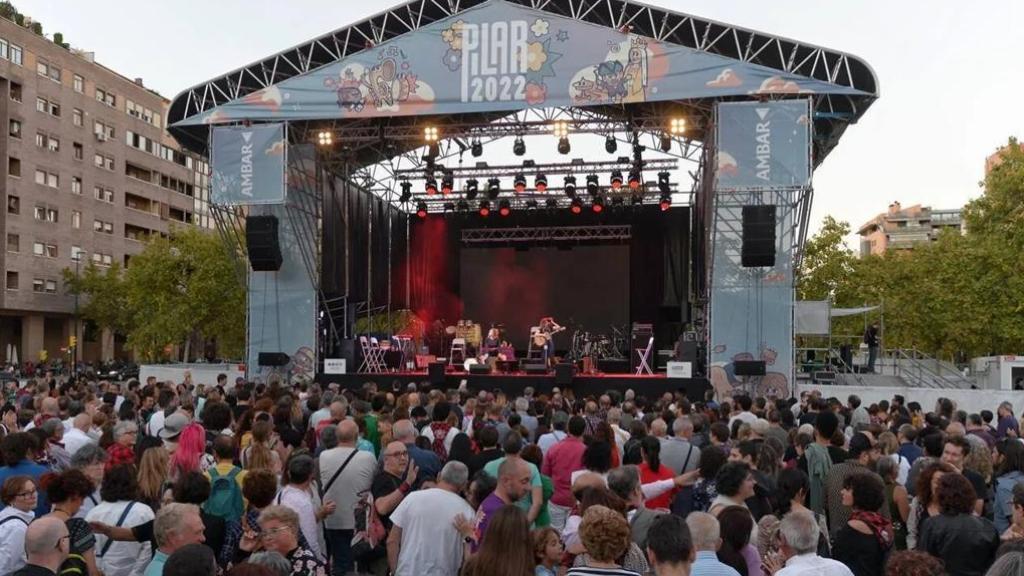 Uno de los escenarios de las Fiestas del Pilar.