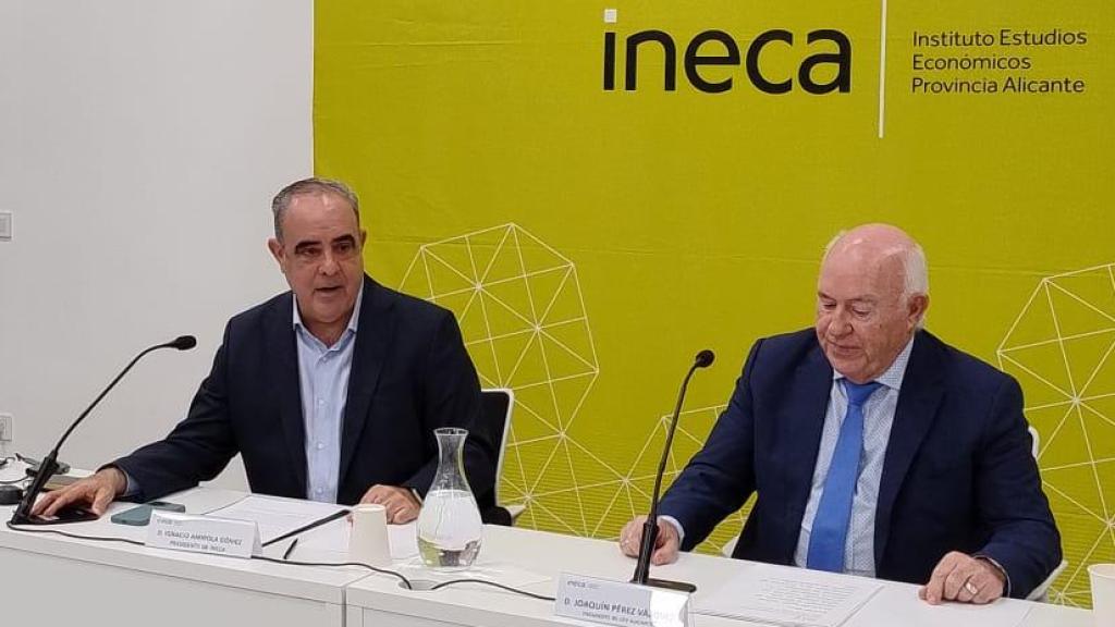 Nacho Amirola (Ineca) y Joaquín Pérez (CEV), en la comparecencia de análisis de los presupuestos.