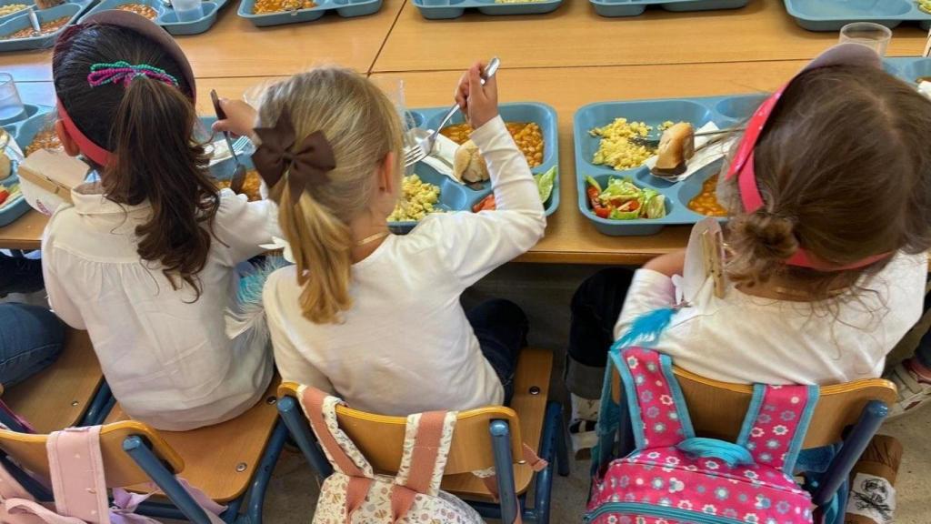 Page ha presumido de la mejora del servicio de comedores escolares.