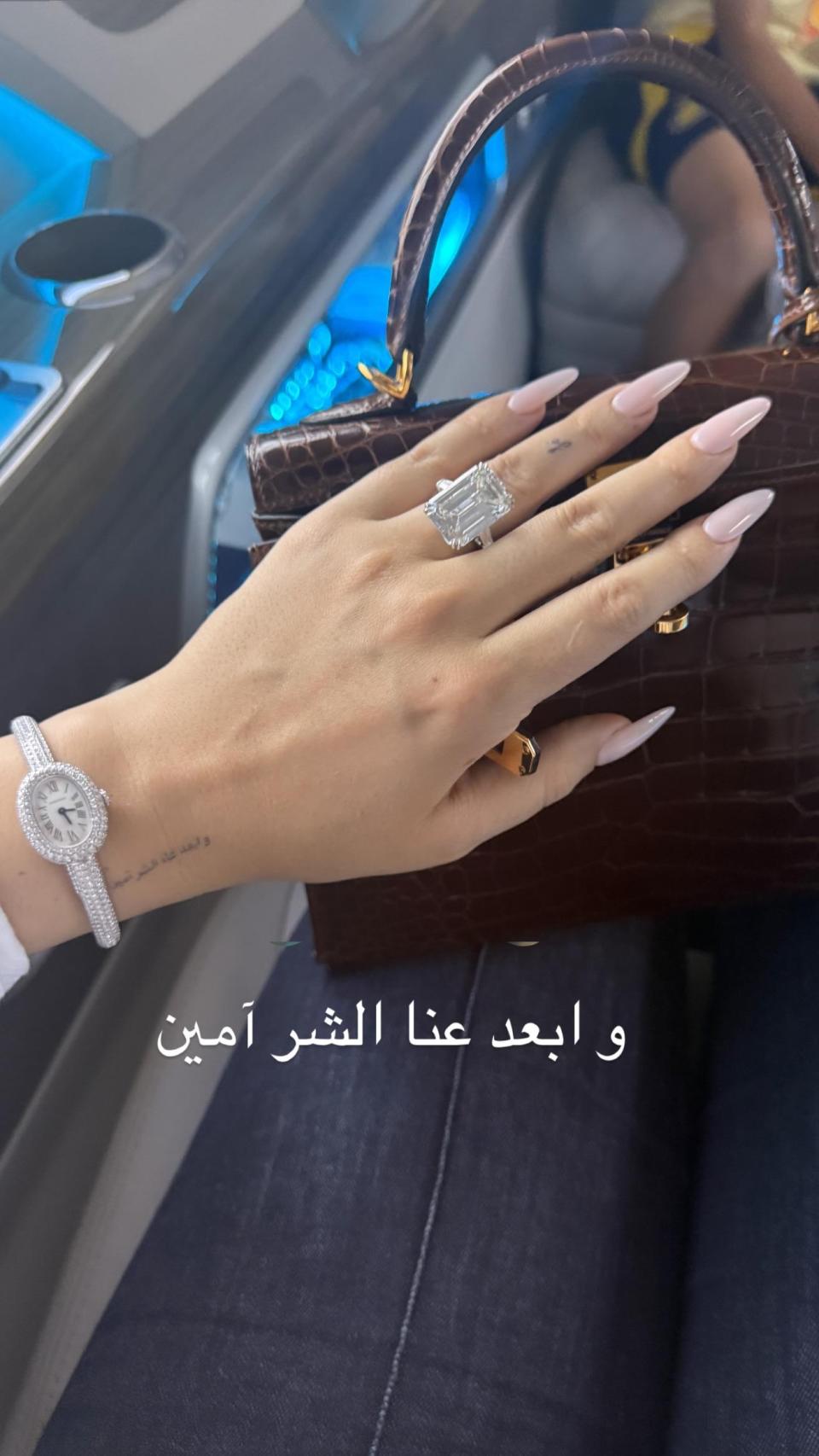 El reloj de Georgina Rodríguez  y su anillo de compromiso.