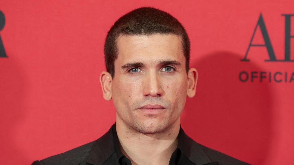 Jaime Lorente, en el Festival de San Sebastián en septiembre de 2024.