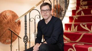 El diseñar danés Jess Fleischer recibe en Madrid el Premio a la Sostenibilidad y la Innovación en la Moda de Mindway.