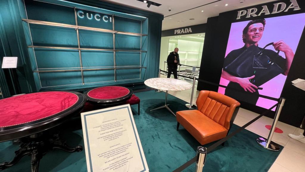 Tienda de Gucci y Prada en Rusia.