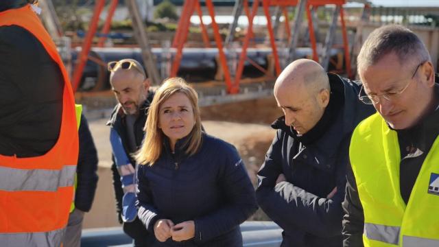 Pilar Bernabé y Miguel Polo, en una visita a obras de emergencia de la dana. Delegación del Gobierno