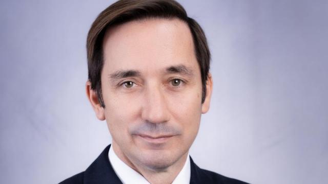 Enrique Serra, CEO de CBNK.