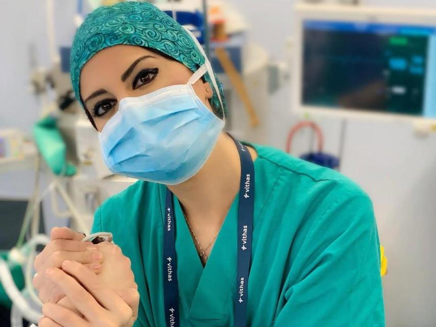 Adela Sáez, en quirófano.