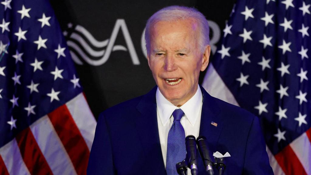 Joe Biden da su primer discurso en la conferencia de en Abogados, Consejeros y Representantes de los Discapacitados en Chicago.