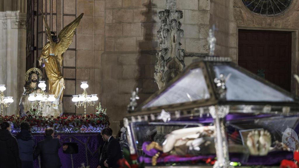 Traslado del Cristo Yacente y Procesión del Santo Entierro en Burgos