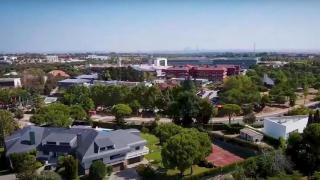 Vista de la urbanización Montepríncipe, en Madrid.