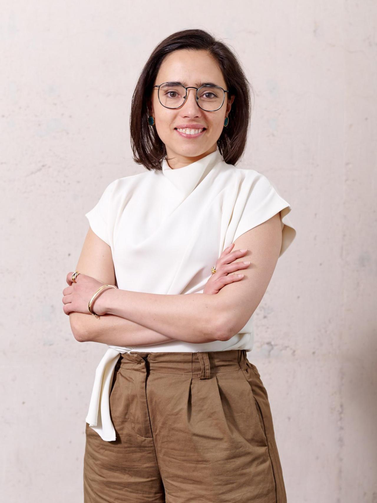 Begoña Ortiz, Principal en Cometa.