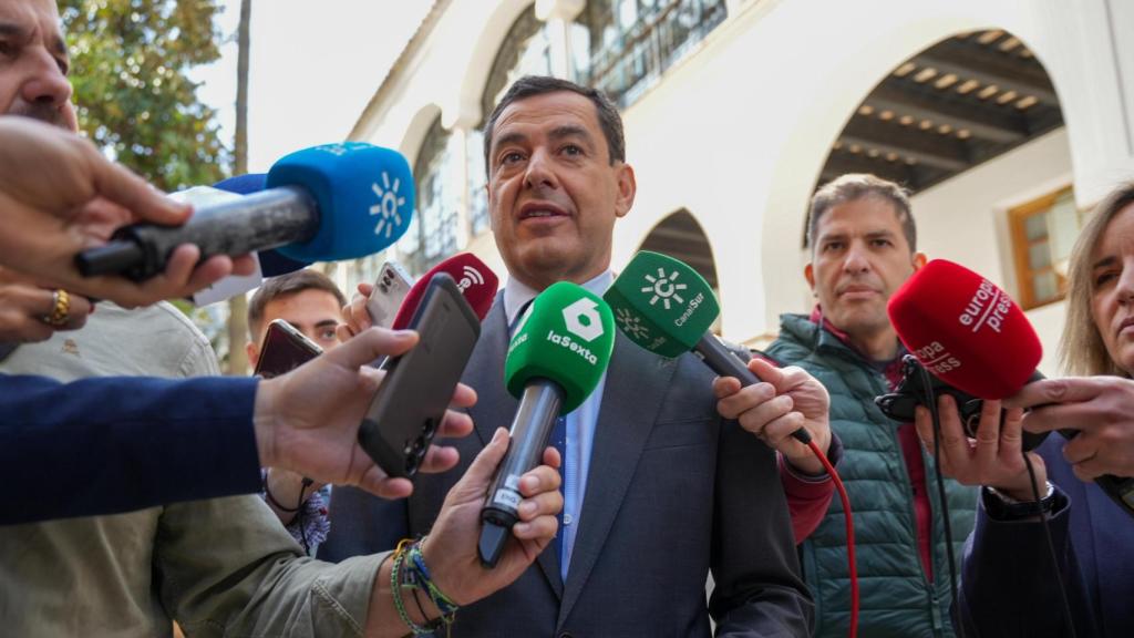 El presidente de la Junta, Juanma Moreno, la pasada semana en el Parlamento de Andalucía.