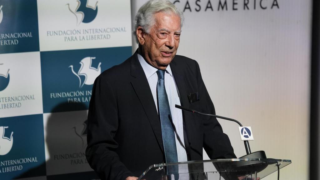 Mario Vargas Llosa en una conferencia en la Casa de América, imagen de archivo. Europa Press / Jesús Domínguez