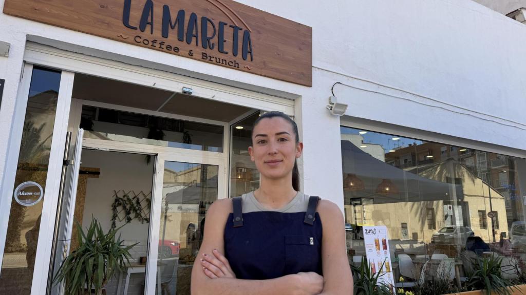 Mar, dueña de 'La Mareta' de Paiporta. EE