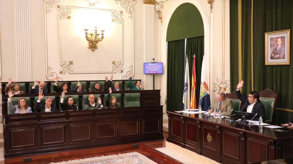 Imagen del pleno extraordinario de la Diputación de Pontevedra.
