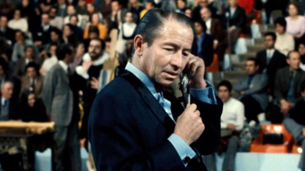 Kiko Ledgard, presentador de la primera etapa de 'Un, dos, tres'.