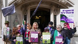 2025-04-16T112517Z_1971088287_RC2YYDA40I39_RTRMADP_3_BRITAIN-COURT-WOMEN