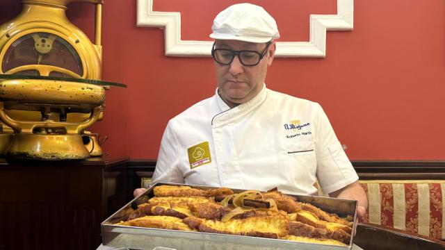 Roberto Martín, pastelero y gerente de El Riojano