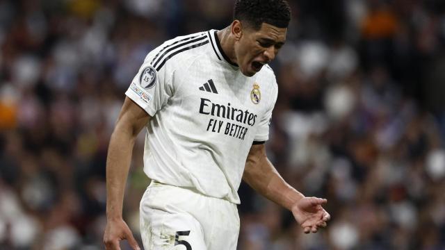 Jude Bellingham se lamenta por una acción durante el partido ante el Arsenal