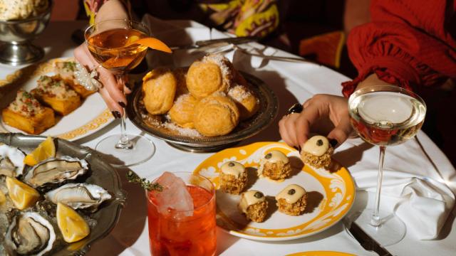 Una mesa en lo nuevo de Big Mamma.