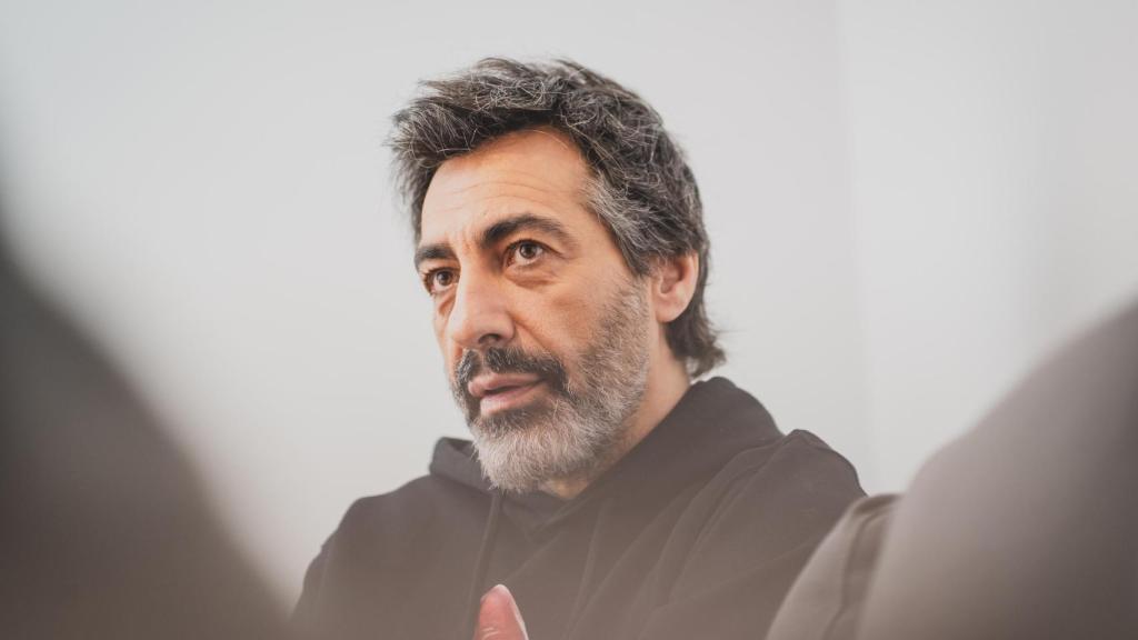 Juan del Val durante la entrevista para Magas.