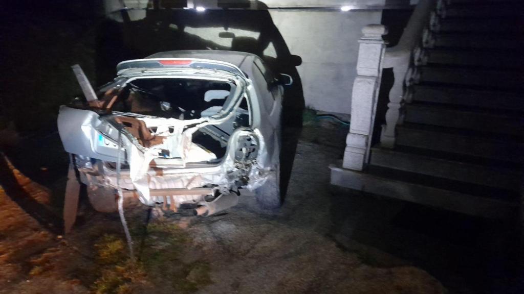 Accidente de tráfico en Carreira, en el concello coruñés de Ribeira.