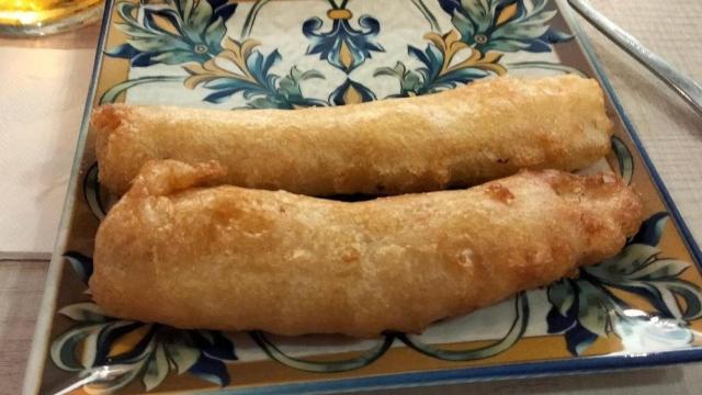 Una de las mejores pavías de bacalao de Sevilla.