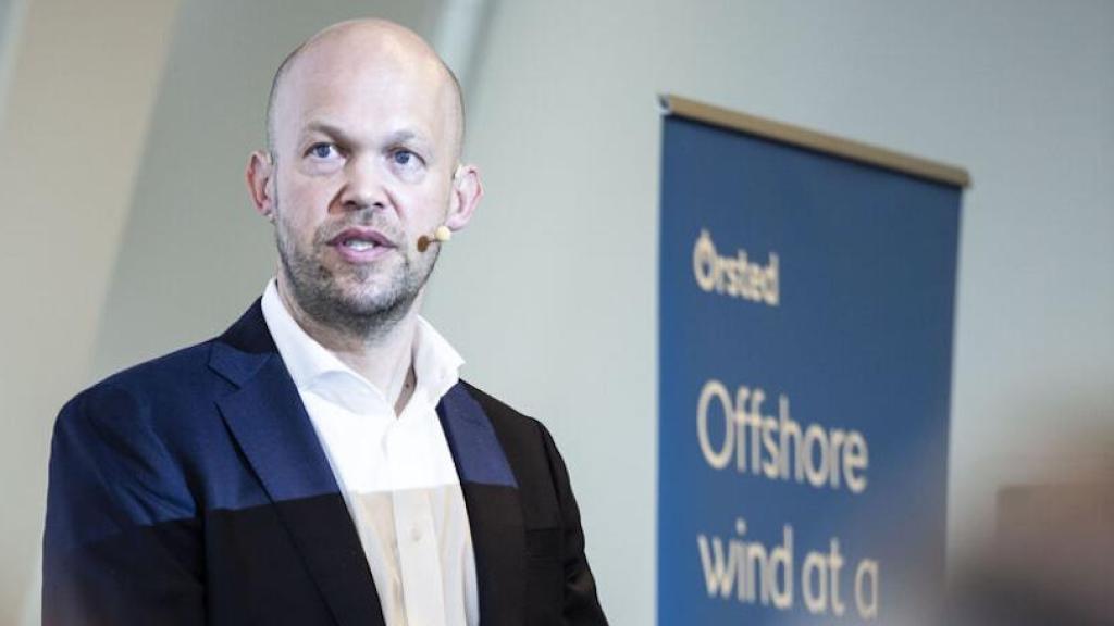 Rasmus Errboe, CEO del gigante danés Orsted, en la presentación del informe 'Offshore wind at a crossroads' en el evento anual de WindEurope en Copenhague (Dinamarca).
