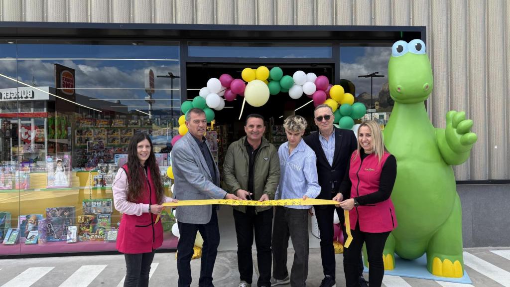 La inauguración de Don Dino en La Nucía.