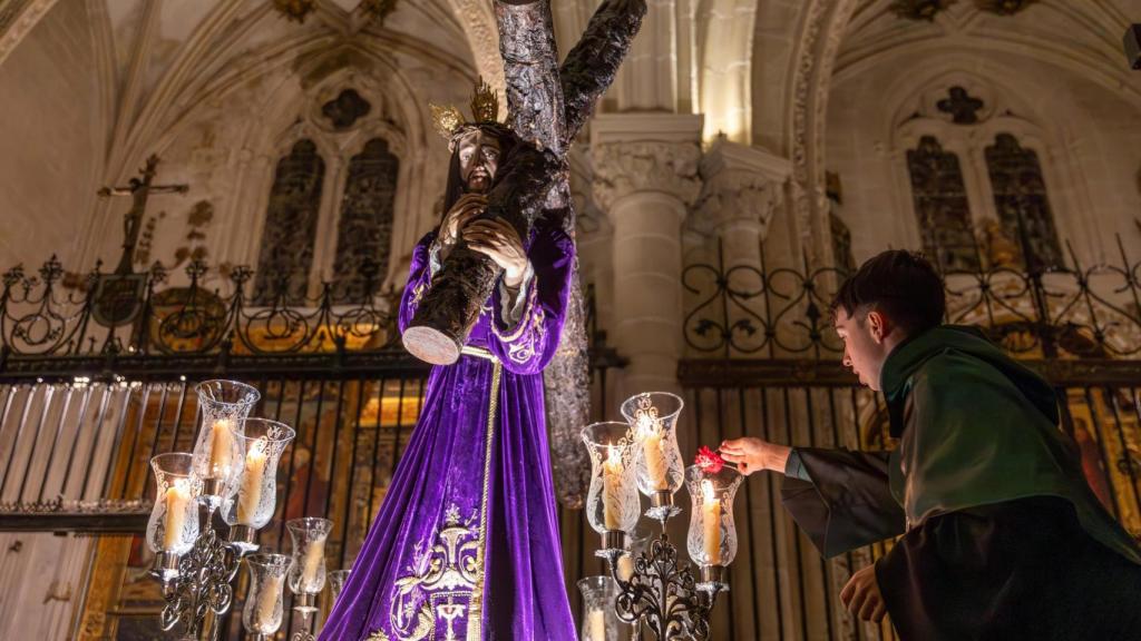 Jesús Nazareno procesiona cada Jueves Santo por Toledo con la Cofradía de Nuestra Señora del Amparo.