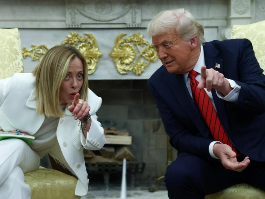 La primera ministra italiana, Giorgia Meloni, y el presidente de EEUU, Donald Trump, este jueves en la Casa Blanca.