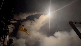 Misiles lanzados en una operación contra los hutíes en Yemen.