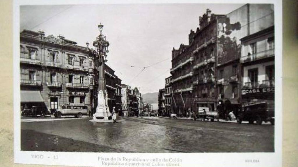 Plaza de la Republica y calel Colón a principios del siglo XX