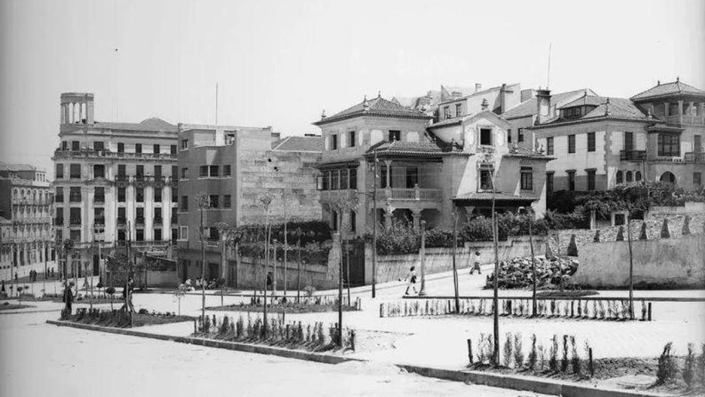 La Gran Vía al poco de ser trazada